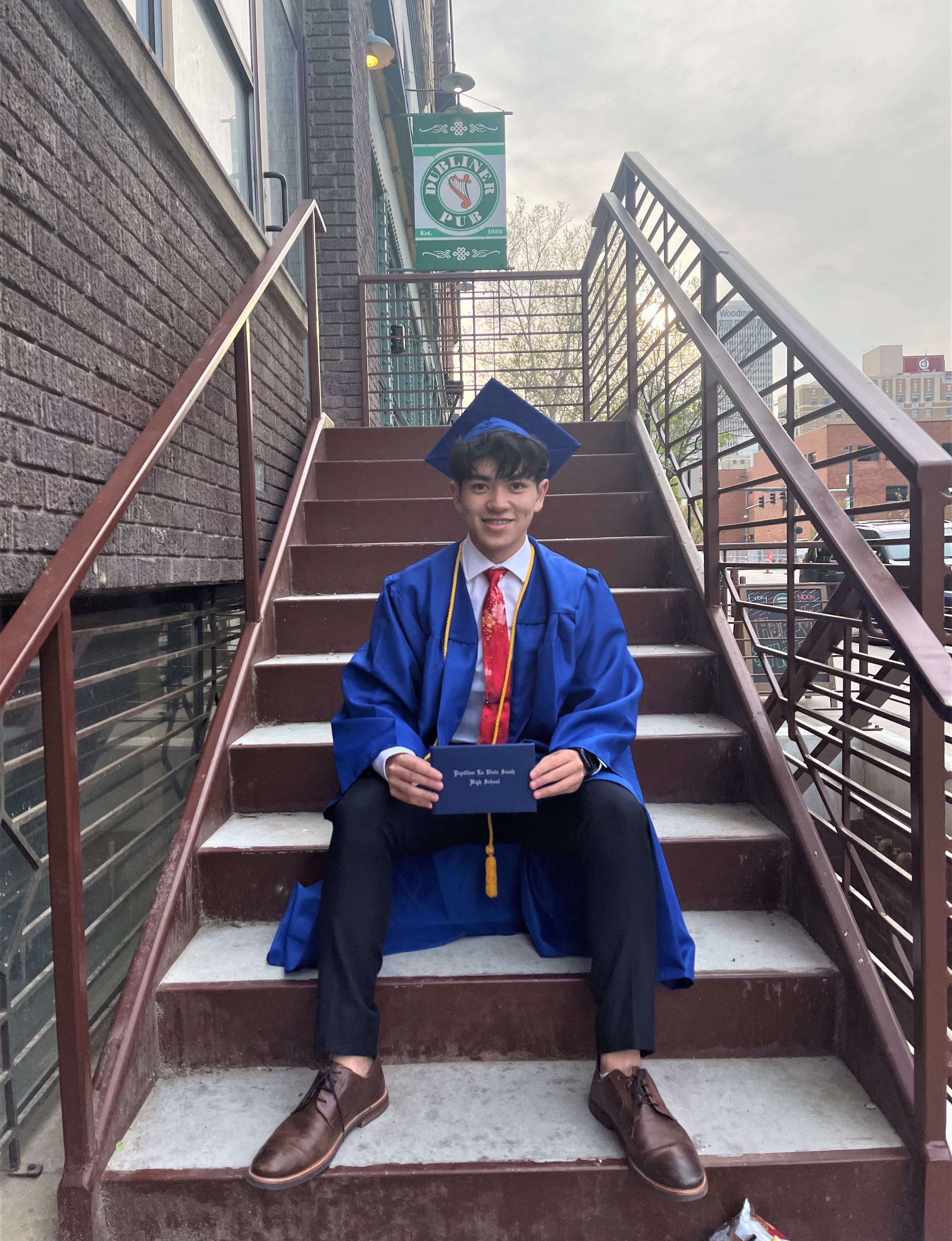 Nam sinh gốc Việt giành học bổng toàn phần của của ĐH Harvard ảnh 3 Nam sinh goc Viet gianh hoc bong toan phan cua cua DH Harvard anh 3