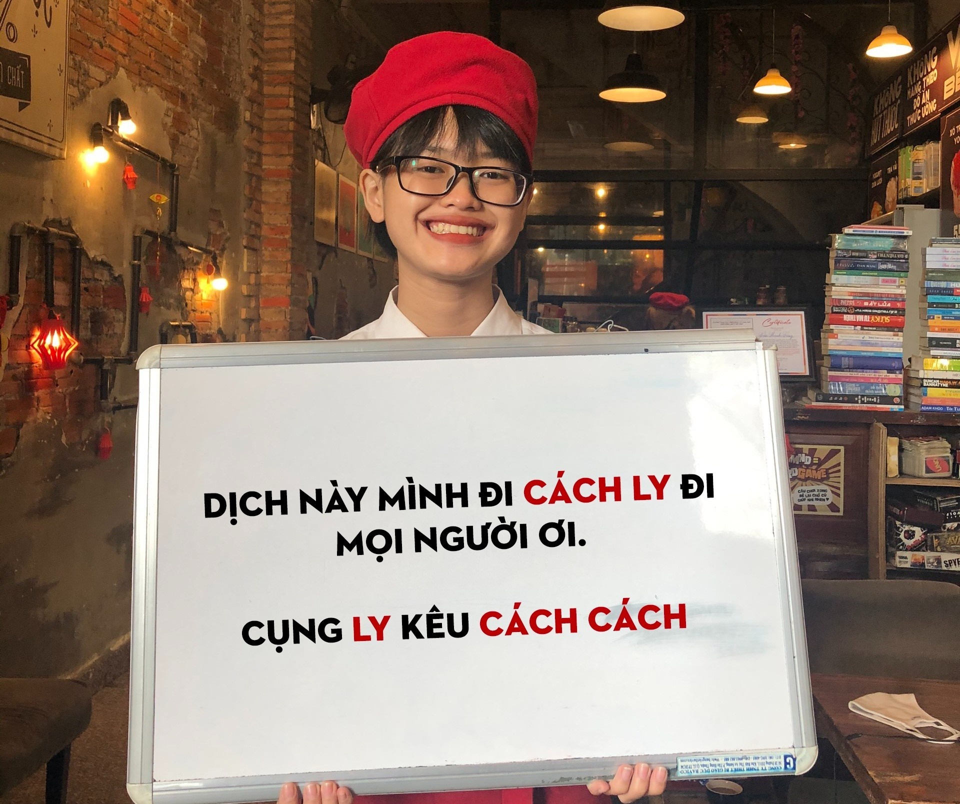 Chu quan ca phe o TP.HCM xoay so kinh doanh trong mua dich anh 11