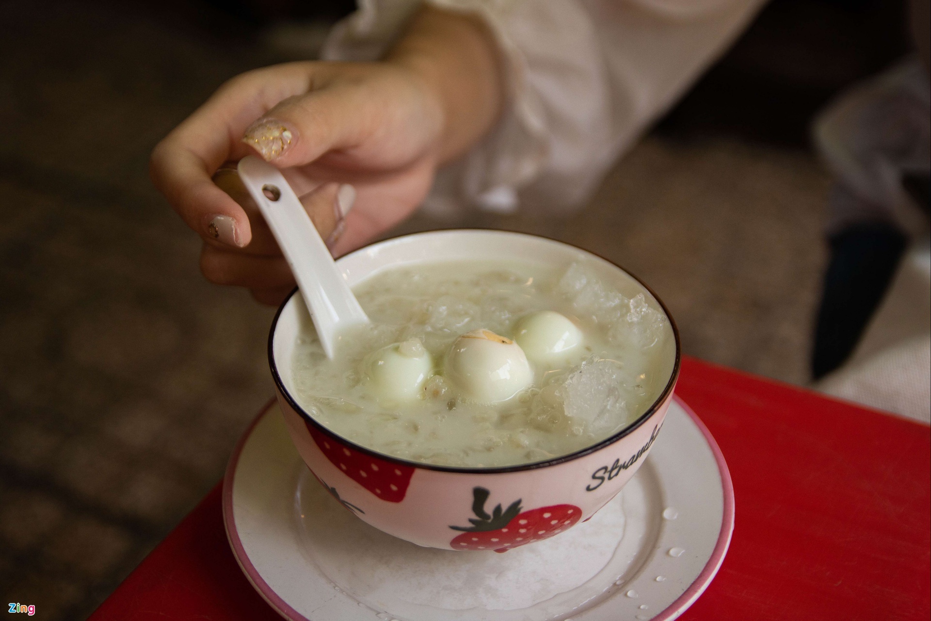 Gioi tre TP.HCM nho com suon,  tra dau via he anh 3