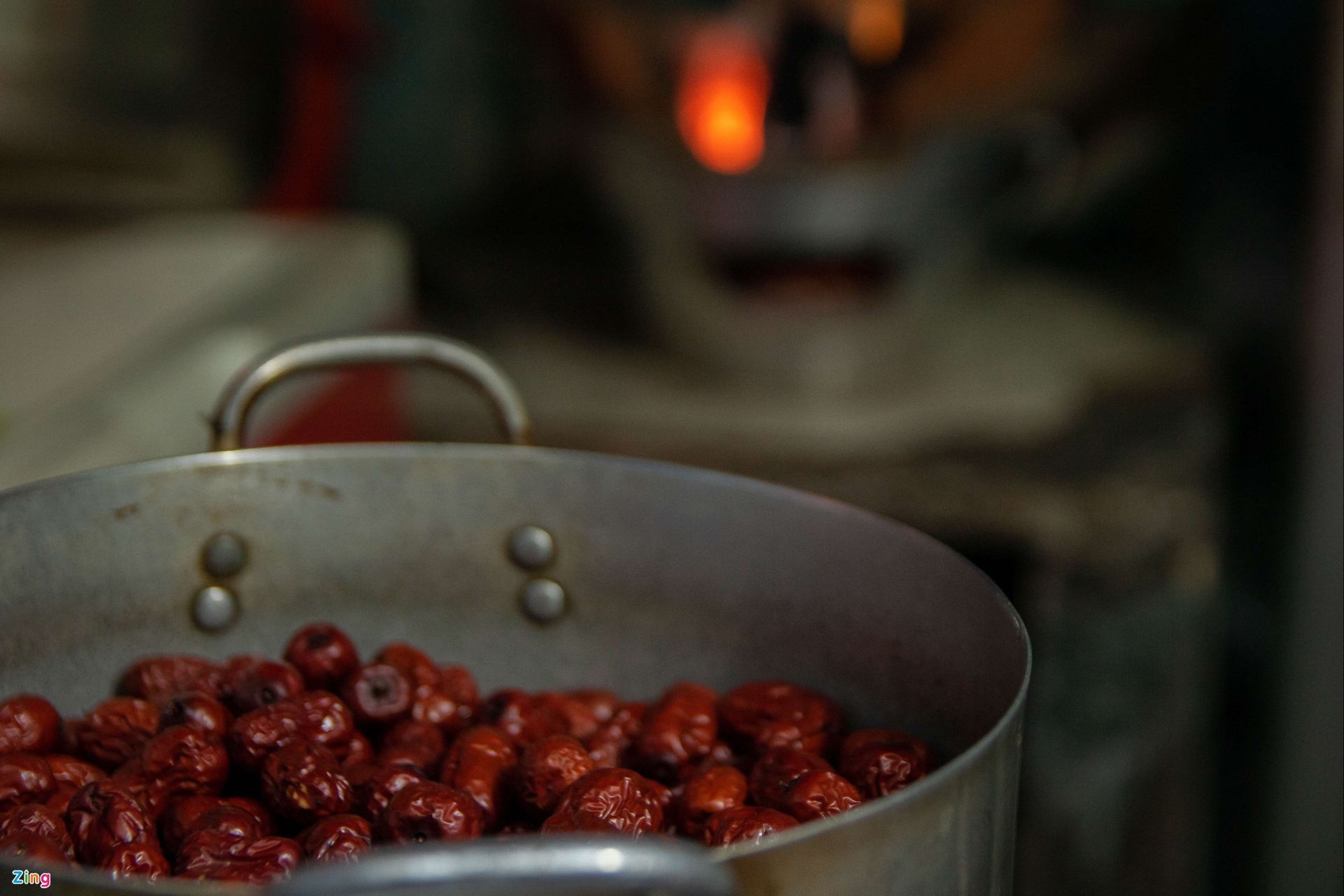 Gioi tre TP.HCM nho com suon,  tra dau via he anh 5