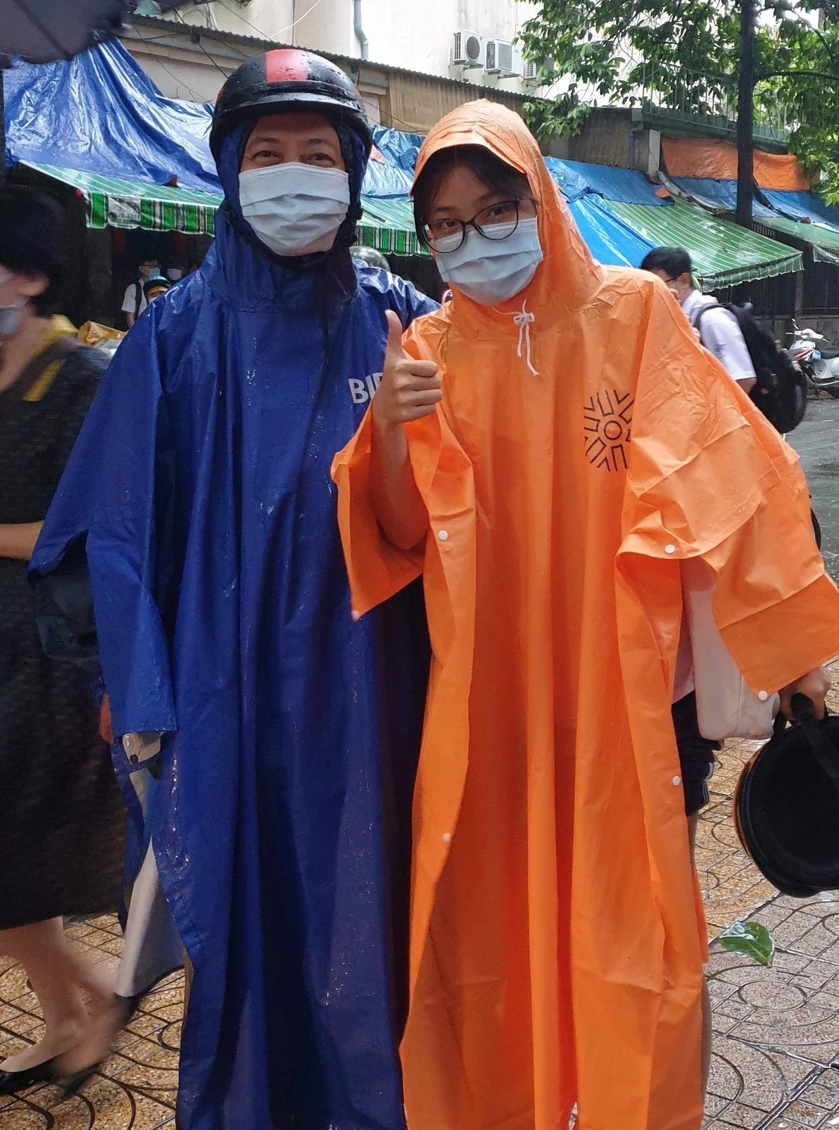 Thi tốt không con câu hỏi nói lên nỗi lòng cha mẹ vào mùa thi cử ảnh 3 Thi tot khong con cau hoi noi len noi long cha me vao mua thi cu anh 3