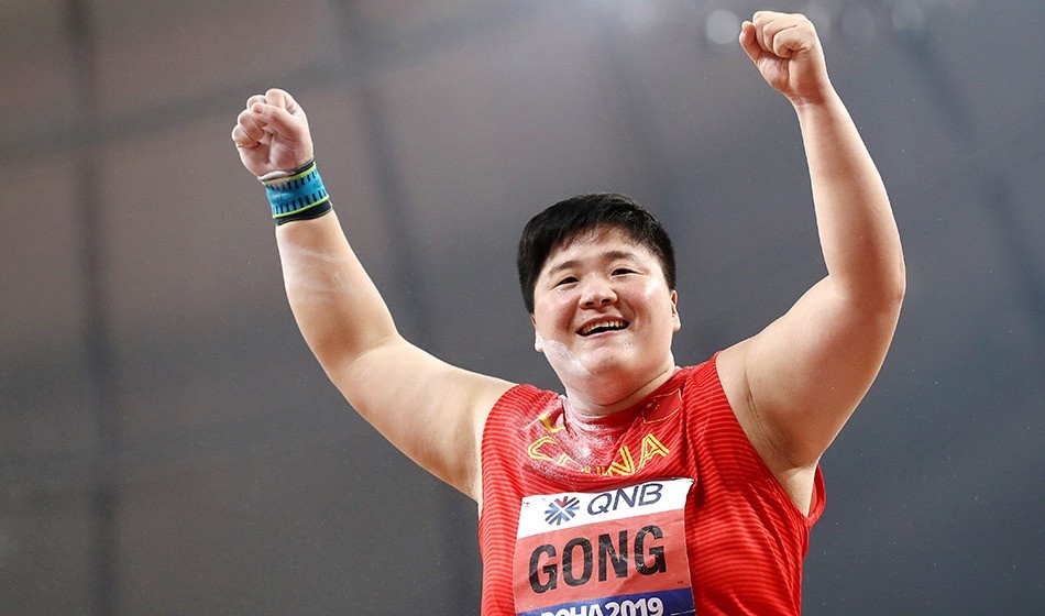 Dan Trung Quoc benh vuc cac VDV nu bi che bai ngoai hinh anh 1