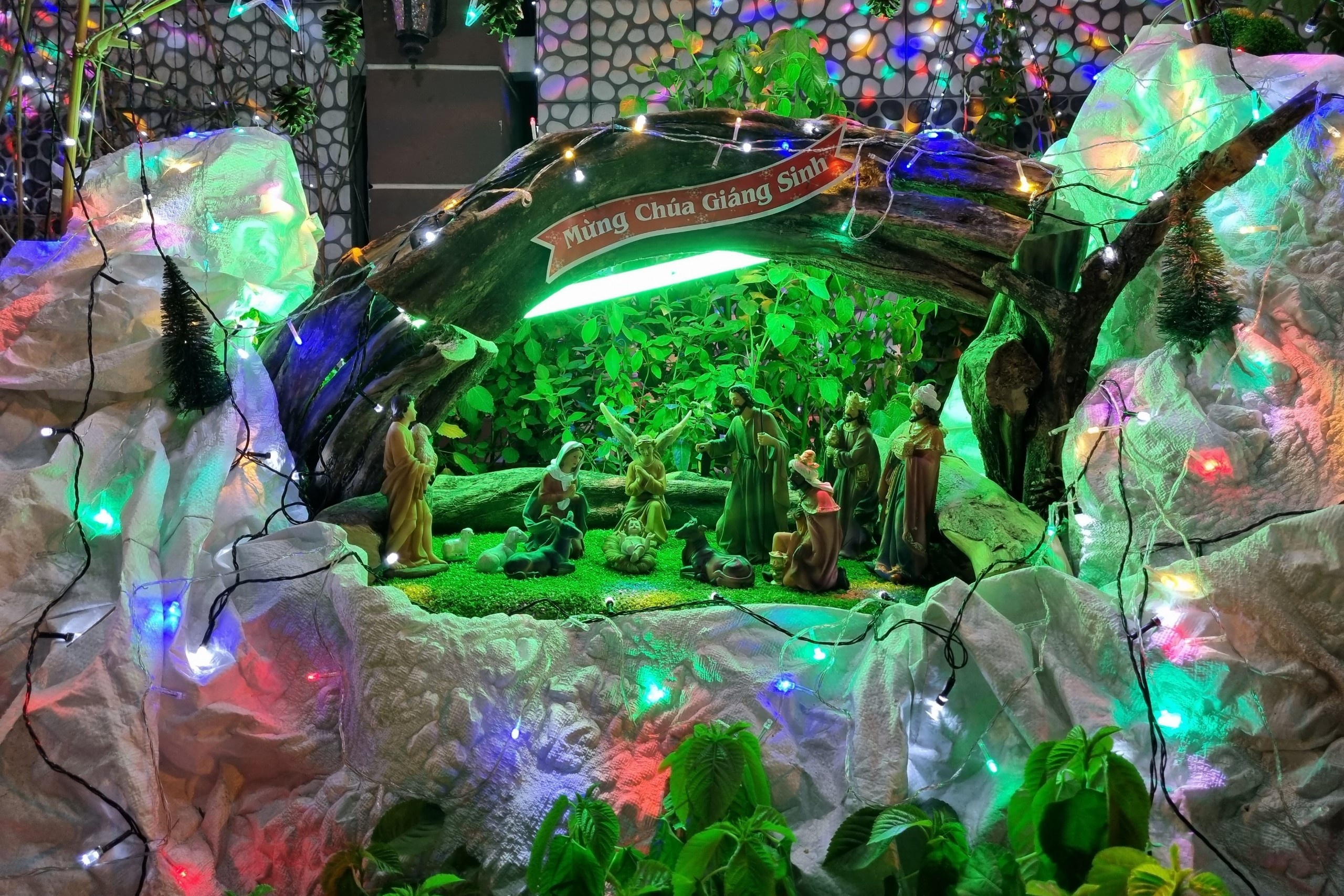 Khong khi am dam o nhung con duong Giang sinh anh 2