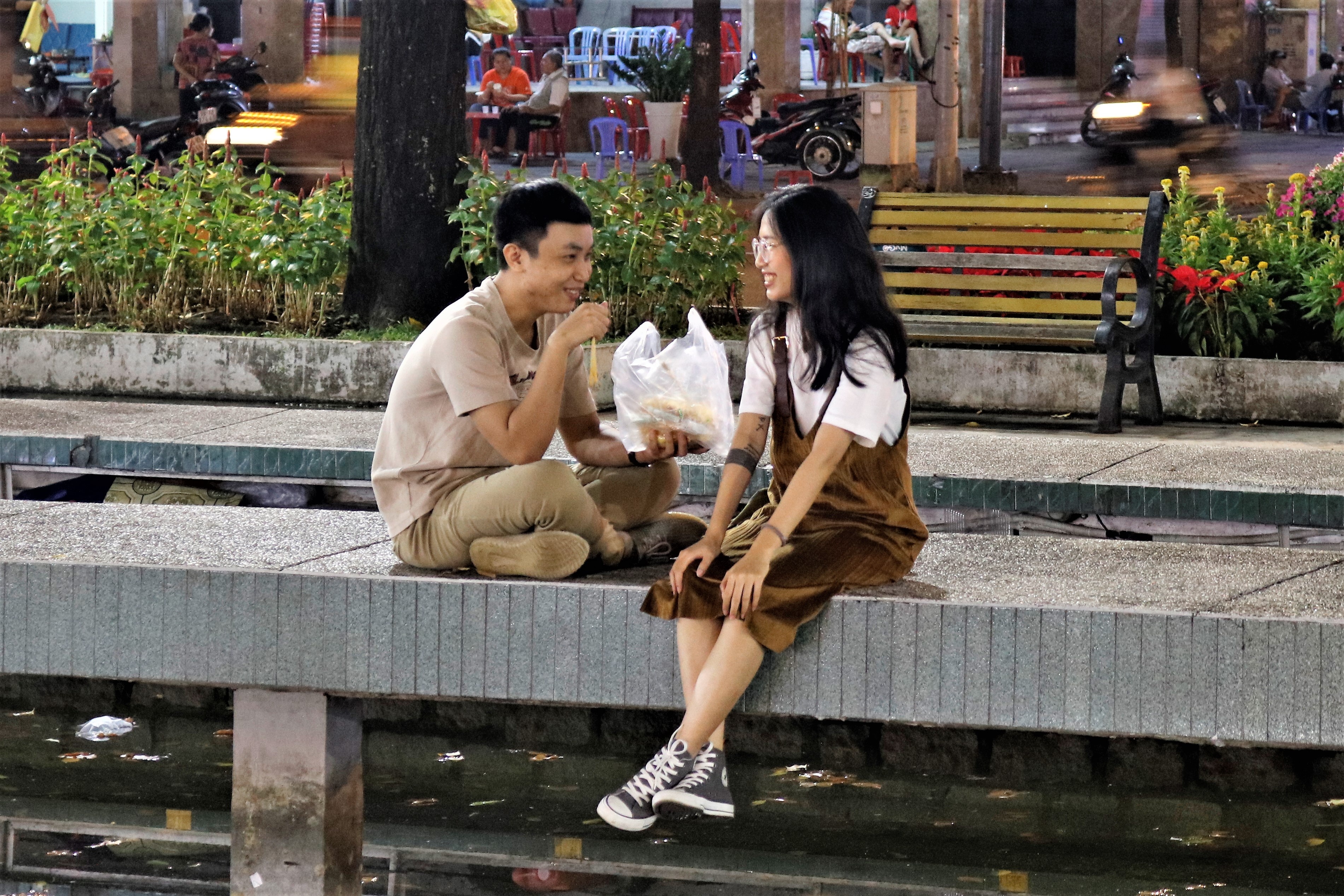 Đi từ Đồng Nai đến TP.HCM để đón năm mới ảnh 4 Di tu Dong Nai den TP.HCM de don nam moi anh 4