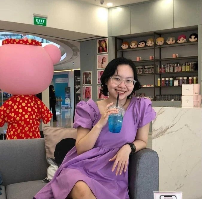 Mot nam chat vat voi nguoi tre moi di lam anh 2