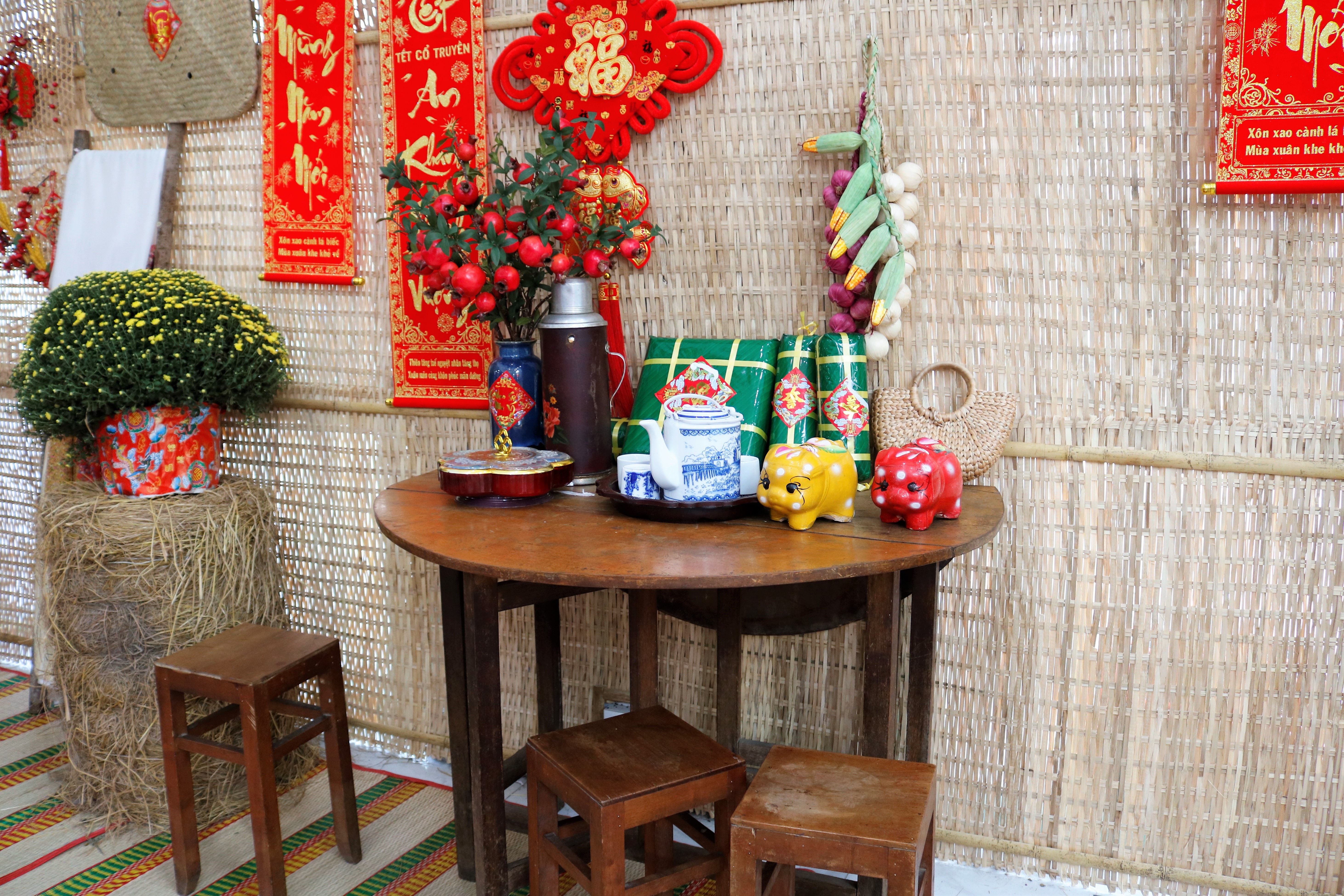 Quan ca phe trang tri Tet som thu hut gioi tre TP.HCM den check-in anh 9