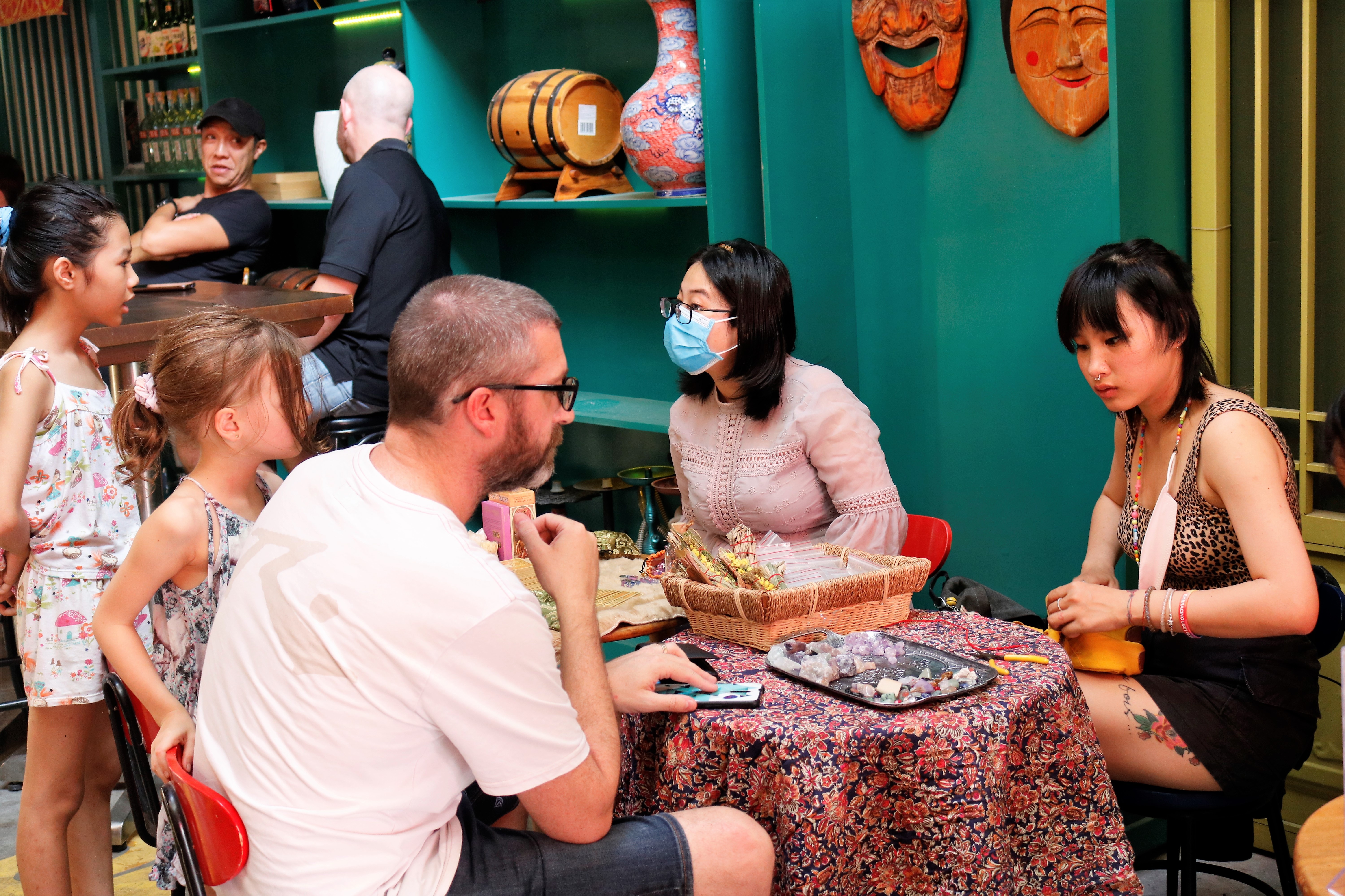 Thao Dien sam Tet anh 13