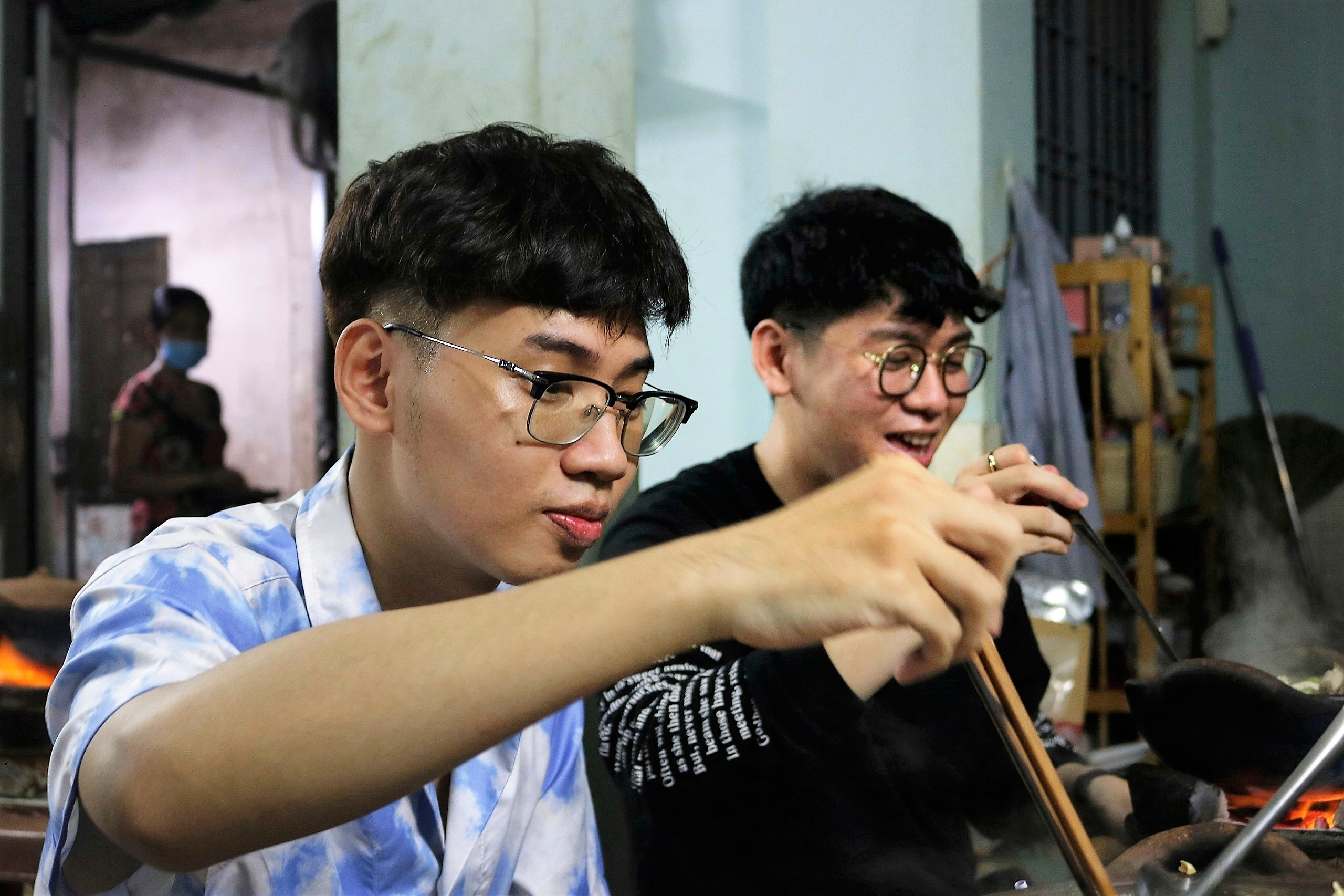 Khó đặt bàn,  tìm chỗ ăn uống trong dịp cuối năm ở TP.HCM ảnh 5 Kho dat ban,  tim cho an uong trong dip cuoi nam o TP.HCM anh 5