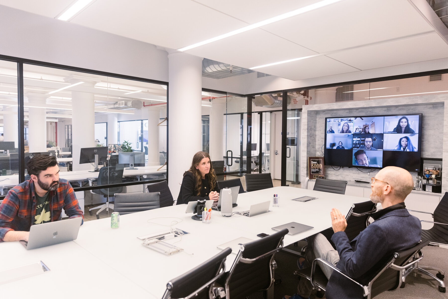 Kho thang chuc khi lam viec tu xa anh 2