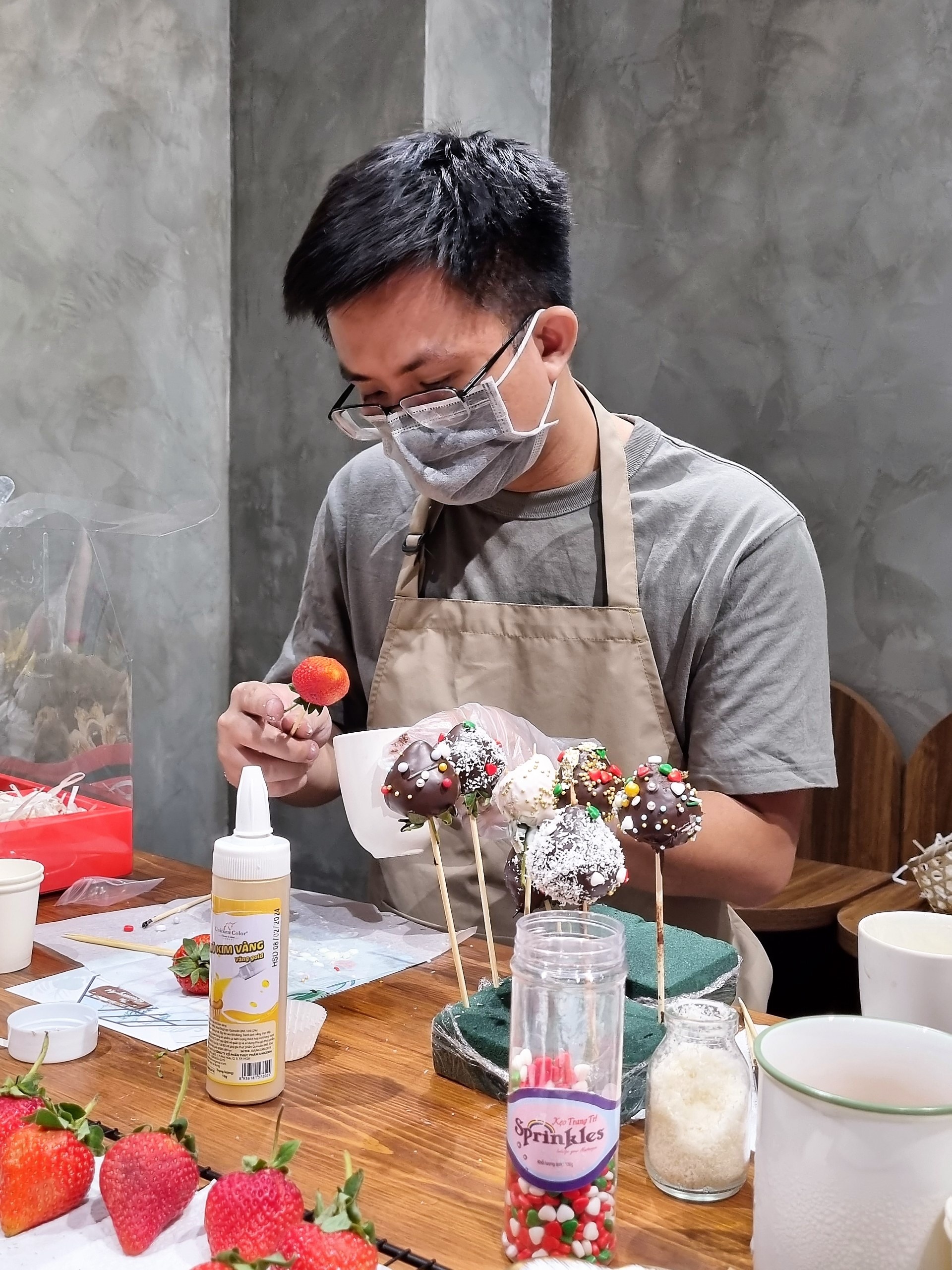 Tự tay làm nước hoachocolate cho bạn gái dịp 8/3 ảnh 1 Tu tay lam nuoc hoachocolate cho ban gai dip 8/3 anh 1