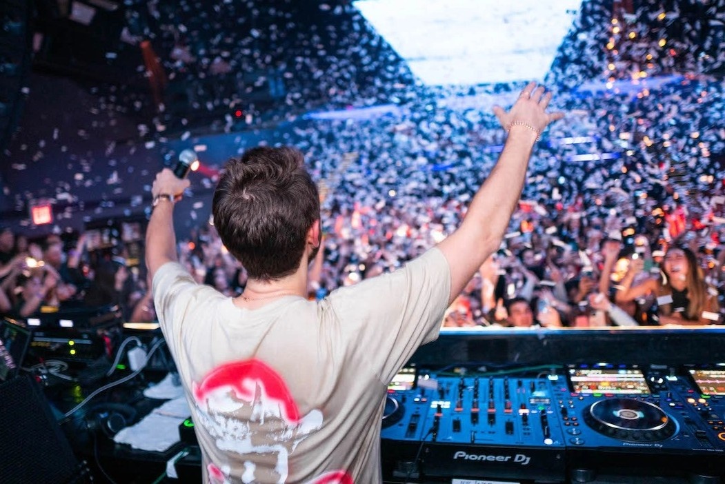 Su tro lai cua hop dem lon nhat New York hinh anh