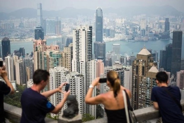 Noi tut hau vi vang bong khach du lich hinh anh