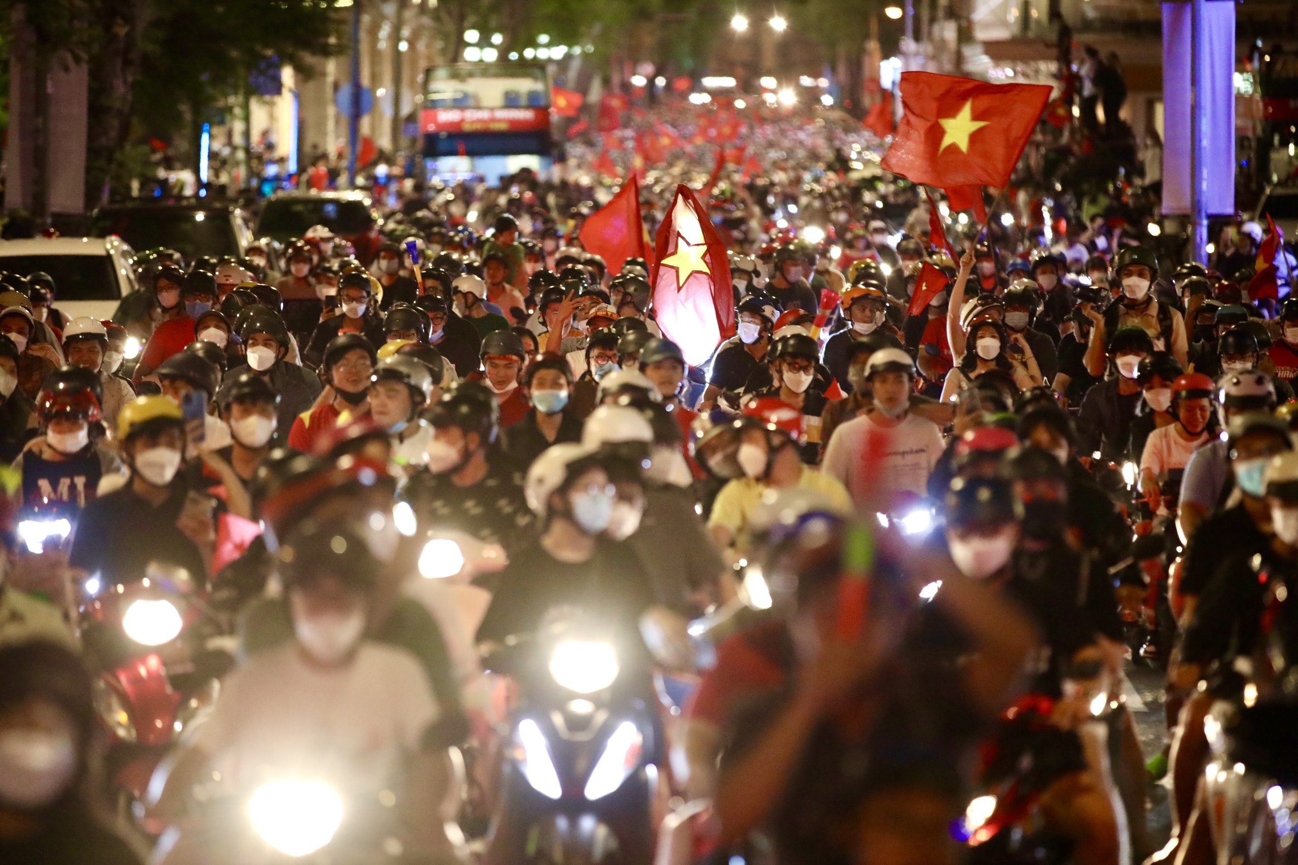 Nguoi dan di bao sau khi Viet Nam vo dich SEA Games anh 3