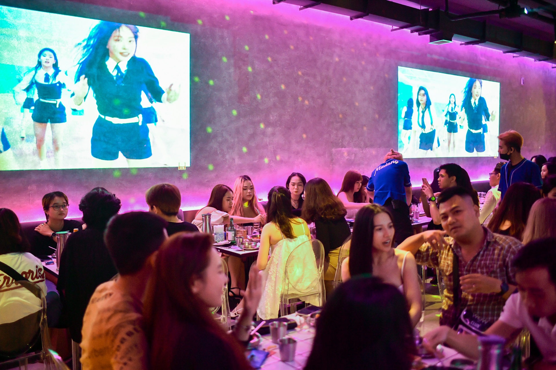 Quan nhau kieu Han anh 10