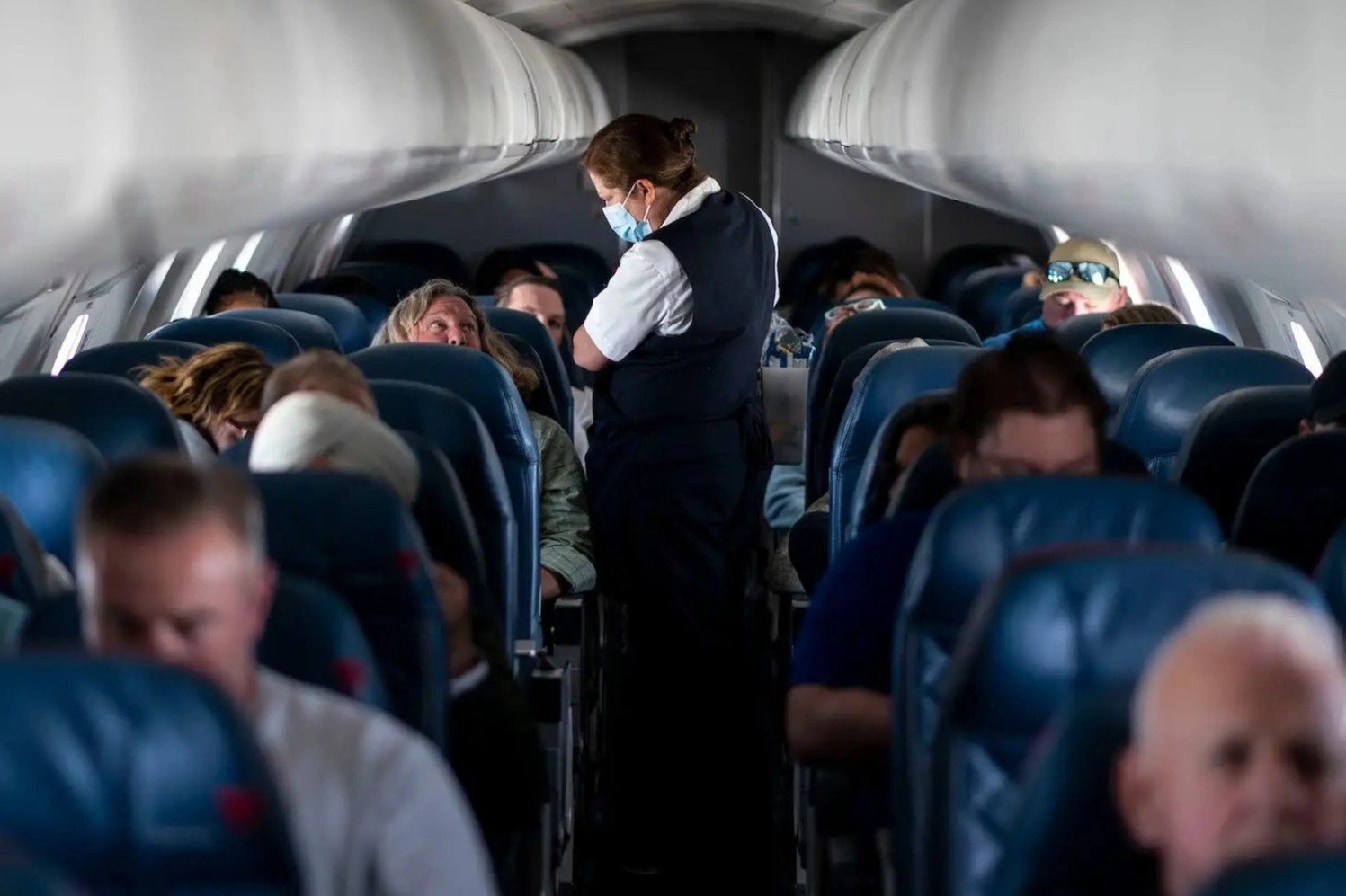 Tiep vien hang khong My bo viec anh 1