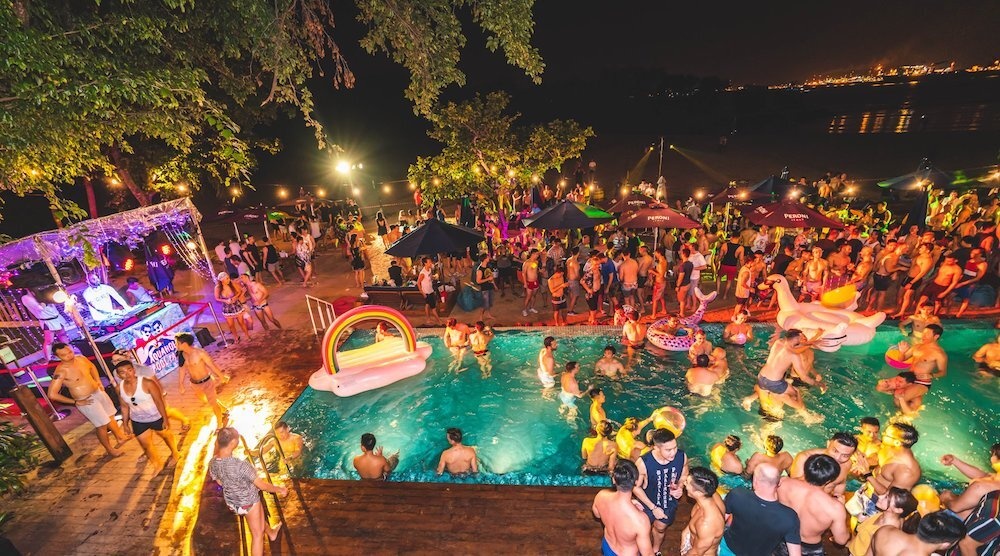 Tiec tung o singapore anh 1