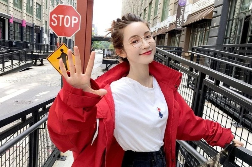 Bien bao thu hut KOL o Trung Quoc den chup anh bi dep hinh anh