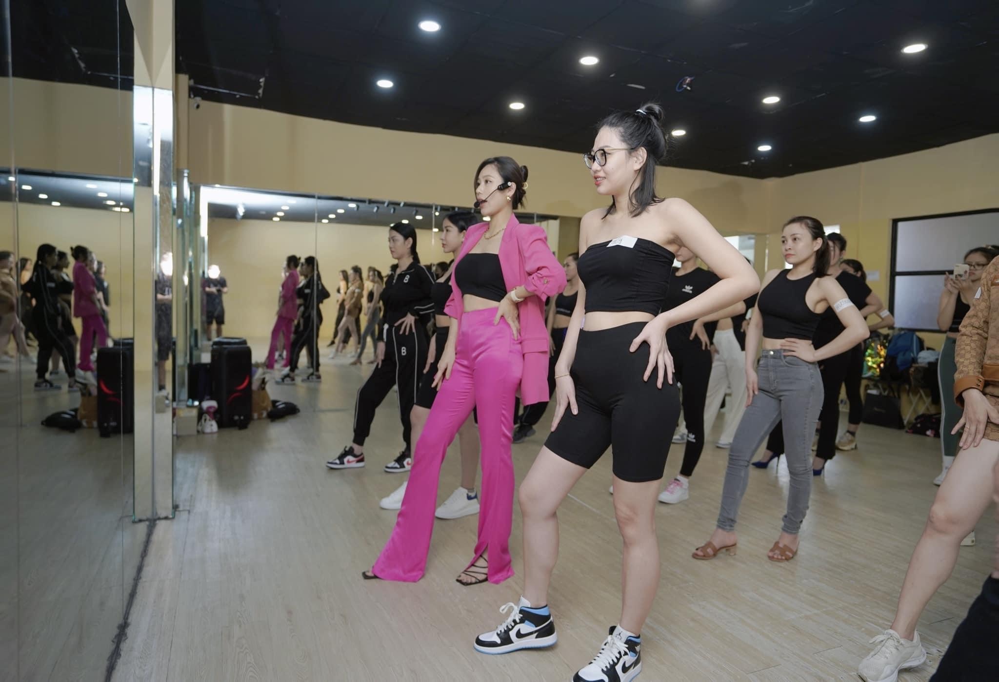 Học tạo dáng chụp ảnh ảnh 5 Hoc tao dang chup anh anh 5