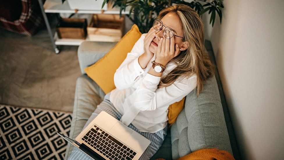 Tro gia mao viec lam anh 2