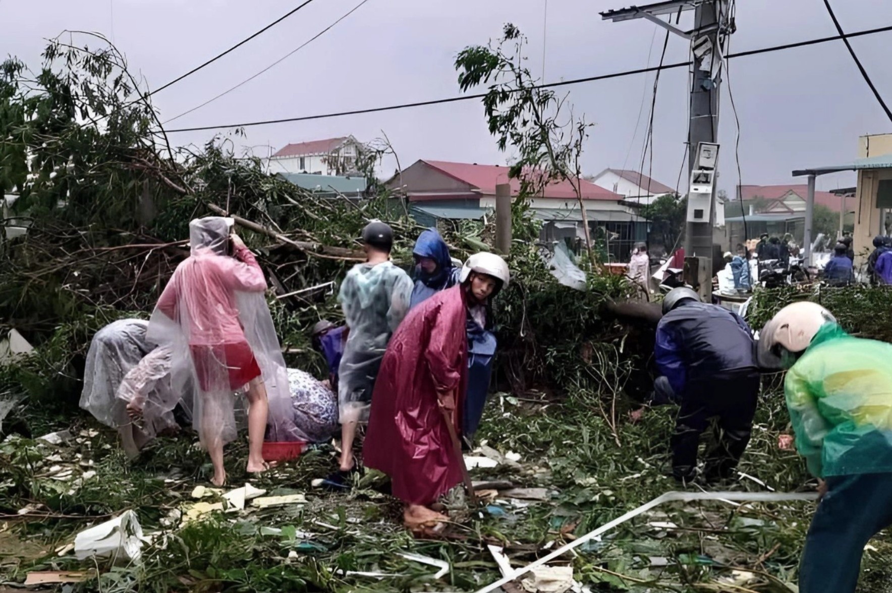 Bao noru o quang tri anh 1
