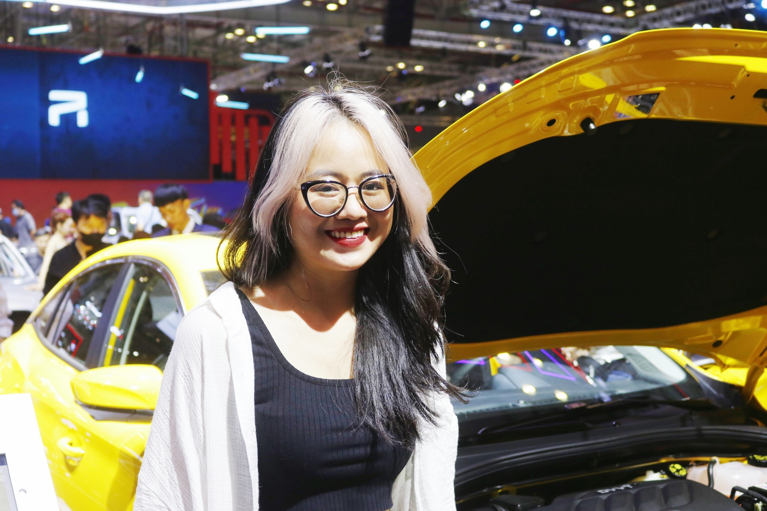 người trẻ mua ôtô ảnh 3 nguoi tre mua oto anh 3