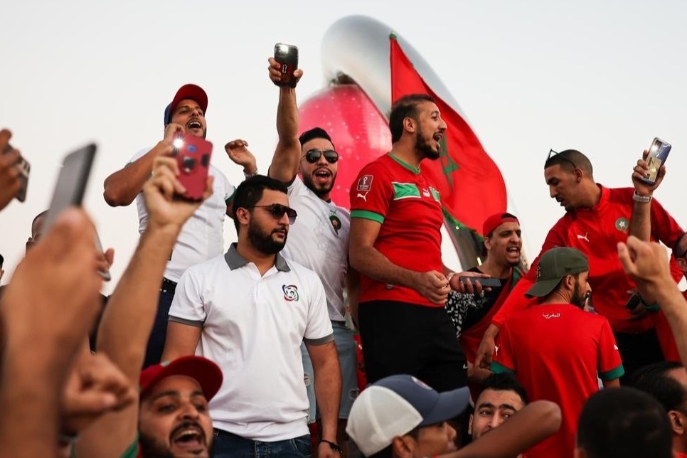 Fan gia duoc thue de lap day ghe khan gia tai World Cup 2022 hinh anh