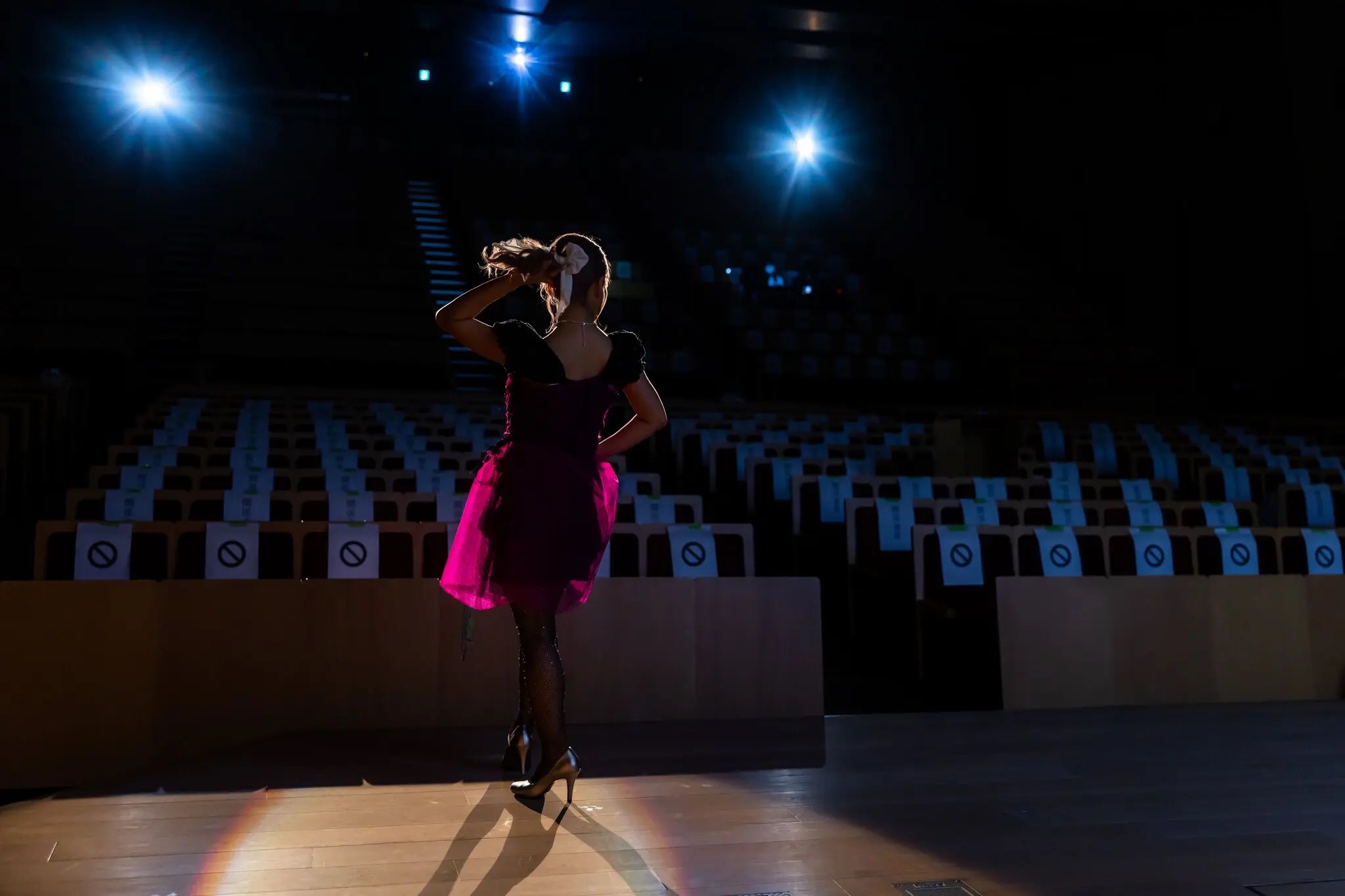 cuoc thi sac dep anh 6