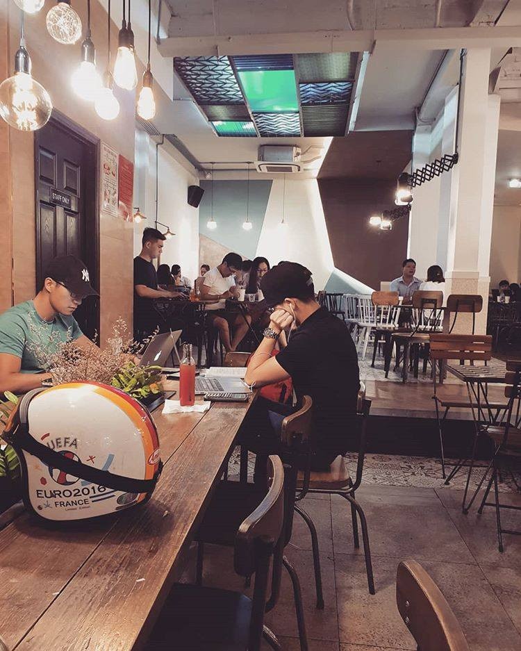 Quan ca phe 24h anh 2