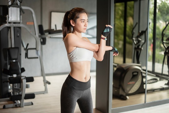Nam moi kho khan voi cac phong tap gym hinh anh