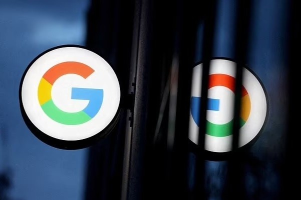 Nhan vien Google oa khoc khi 12.000 dong nghiep bi sa thai bat ngo hinh anh