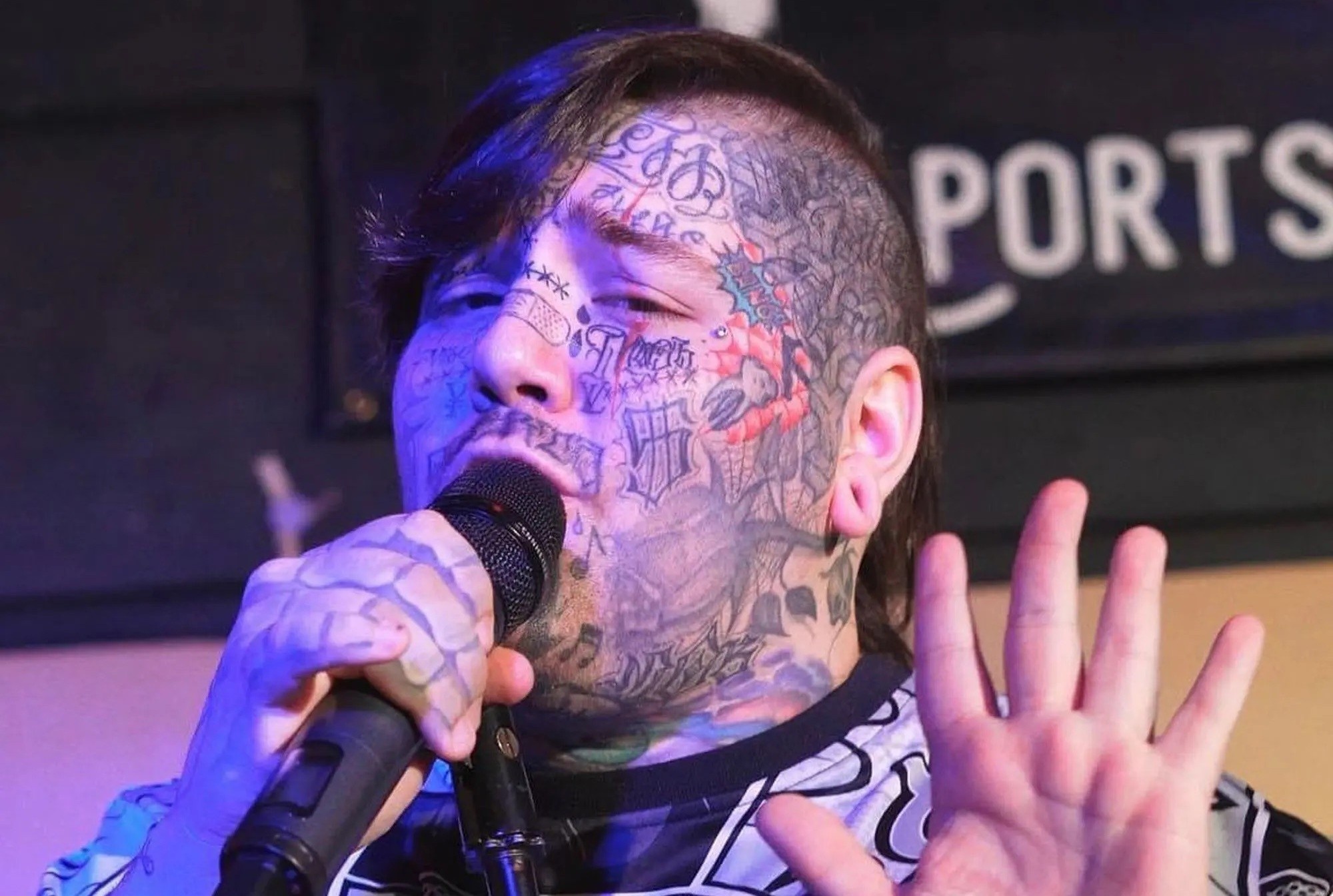 Khong kiem duoc ban gai vi hinh xam kin nguoi hinh anh