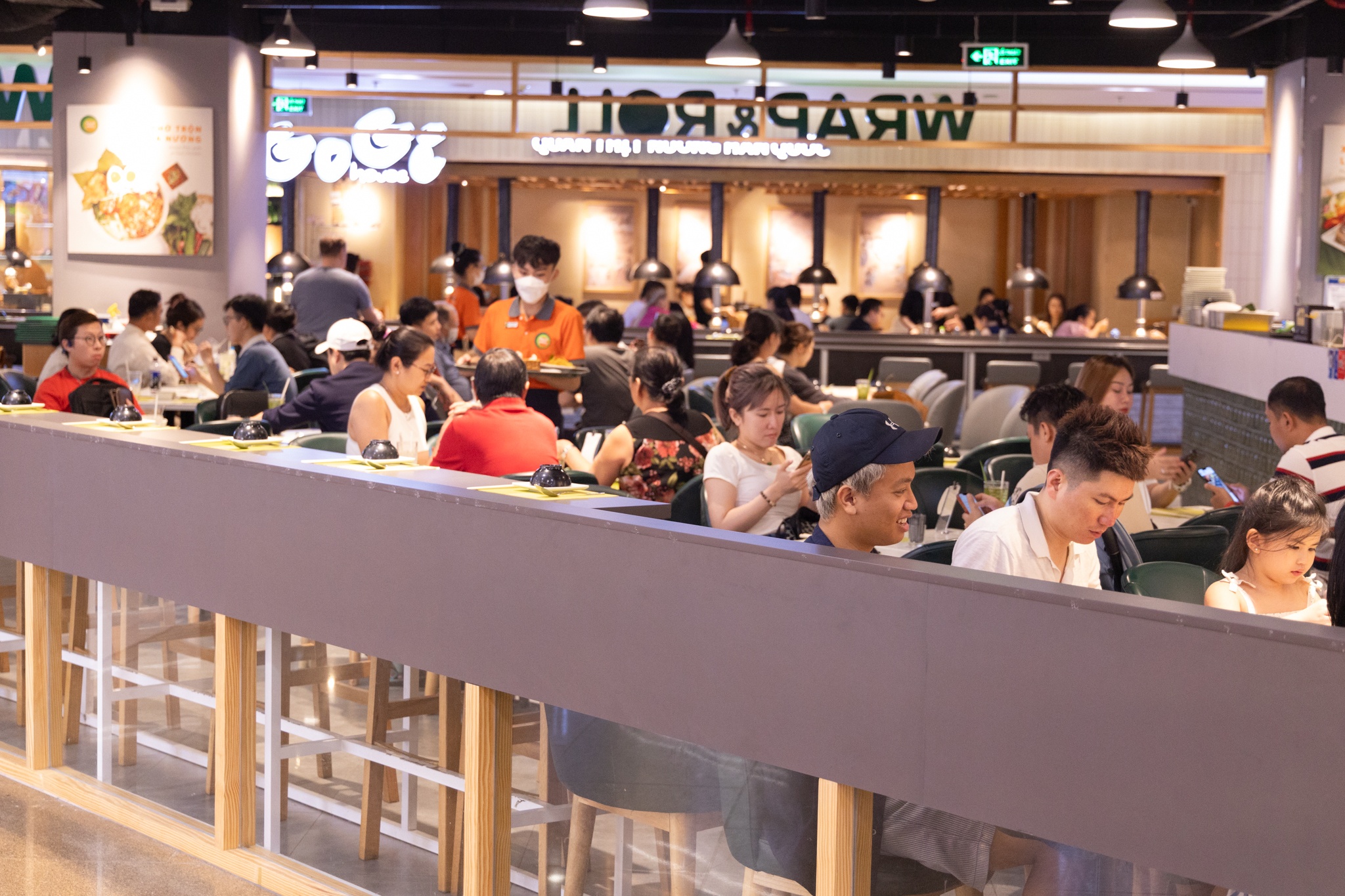 Trung tam thuong mai anh 11