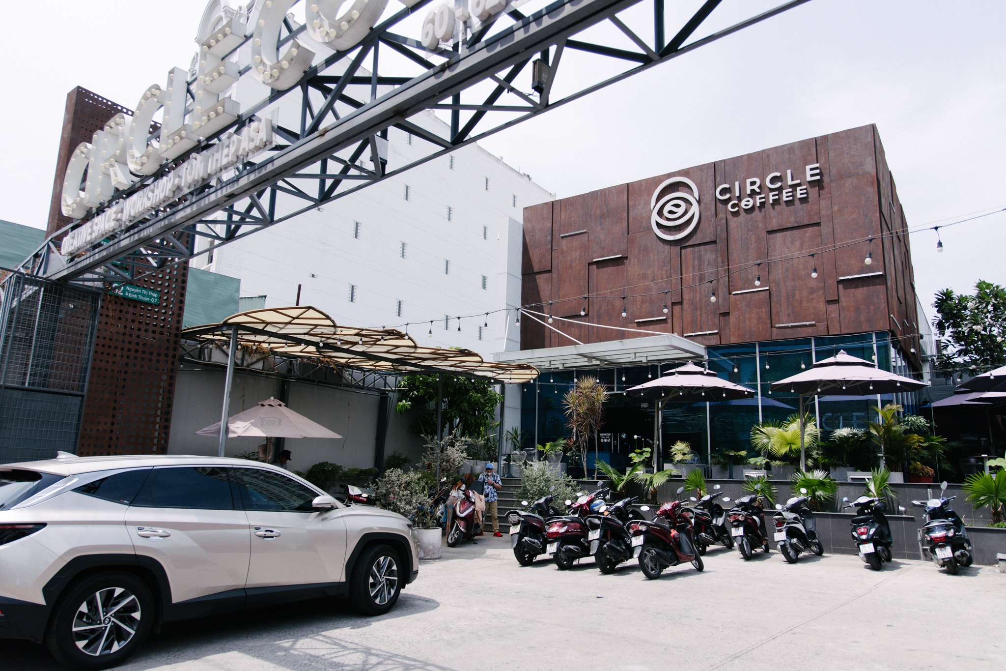 quan ca phe quan 7 anh 9