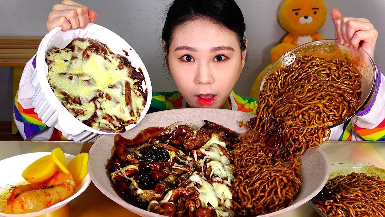 Ngoi sao mukbang anh 1