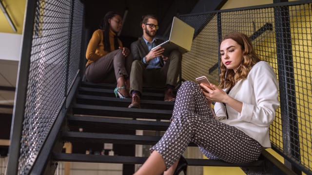 Gen Z va Millennials anh 1