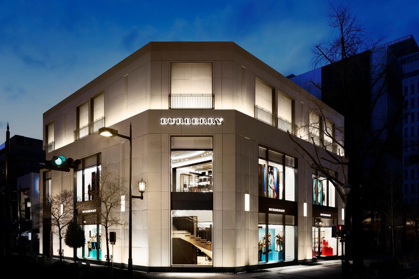 thương hiệu thời trang ảnh 2 thuong hieu thoi trang anh 2