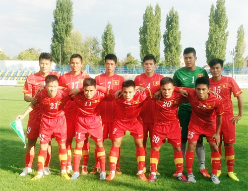 Hom nay U23 VN gap thu thach Hungary, U19 ket thuc vong bang hinh anh