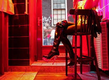 Dich vu 'boc banh, quet the' no ro mua World Cup 2014 hinh anh