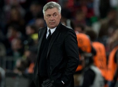Ancelotti gay soc khi tiet lo muon giet mot cau thu Chelsea hinh anh