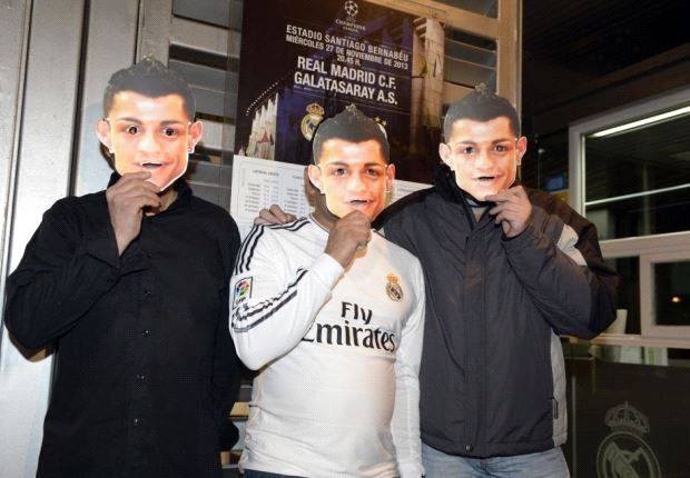 45.000 Ronaldo 'gia' se bua vay san Bernabeu hinh anh