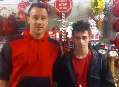 Kiem tien ty moi ngay, Terry van ki bo tung dong hinh anh