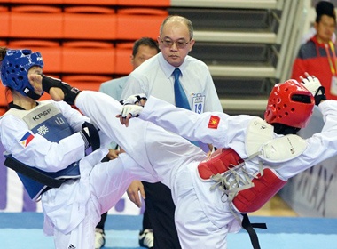 Taekwondo lai mat vang vi trong tai xu ep hinh anh