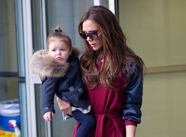 Ba Becks don tu quan ao Harper lam tu thien hinh anh