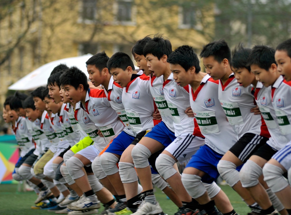 Giai dau '30 nguoi, 31 chan' vui nhon tai thu do hinh anh