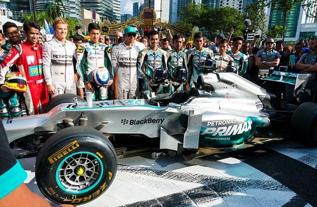 Dan sao F1 hoi tu tai Malaysian GP 2014 hinh anh