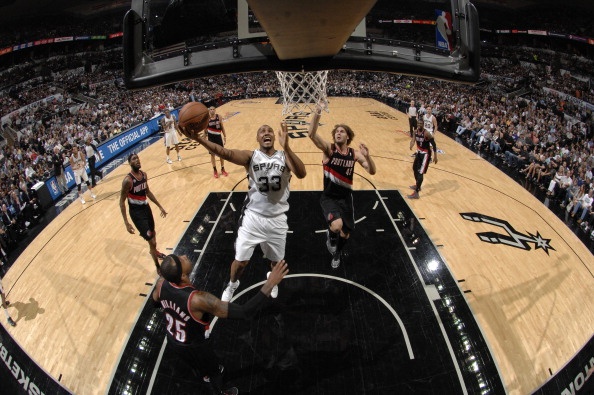 BK NBA 2014 mien Tay (G2): Spurs114-97 Blazers hinh anh