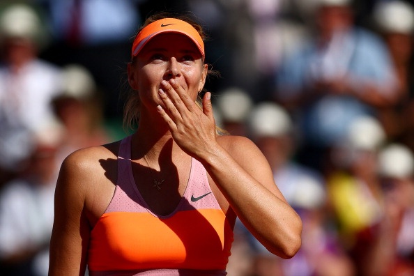 Sharapova lap hat-trick chung ket Roland Garros hinh anh