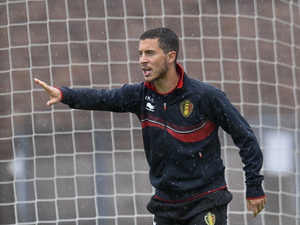 PSG ra toi hau thu cho Chelsea o thuong vu Hazard hinh anh