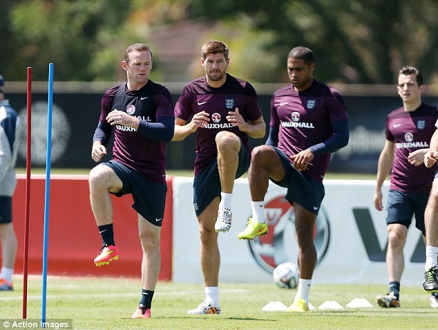 Cuu danh thu Y chi ra tung diem yeu chet nguoi cua Tam Su hinh anh