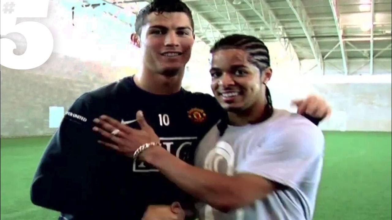 Ronaldo tro tai tang bong nghe thuat hinh anh